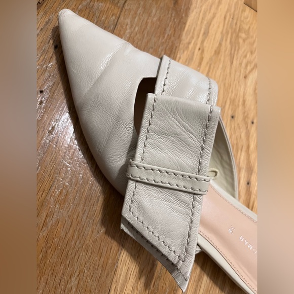 Zara slides - Picture 4 of 5